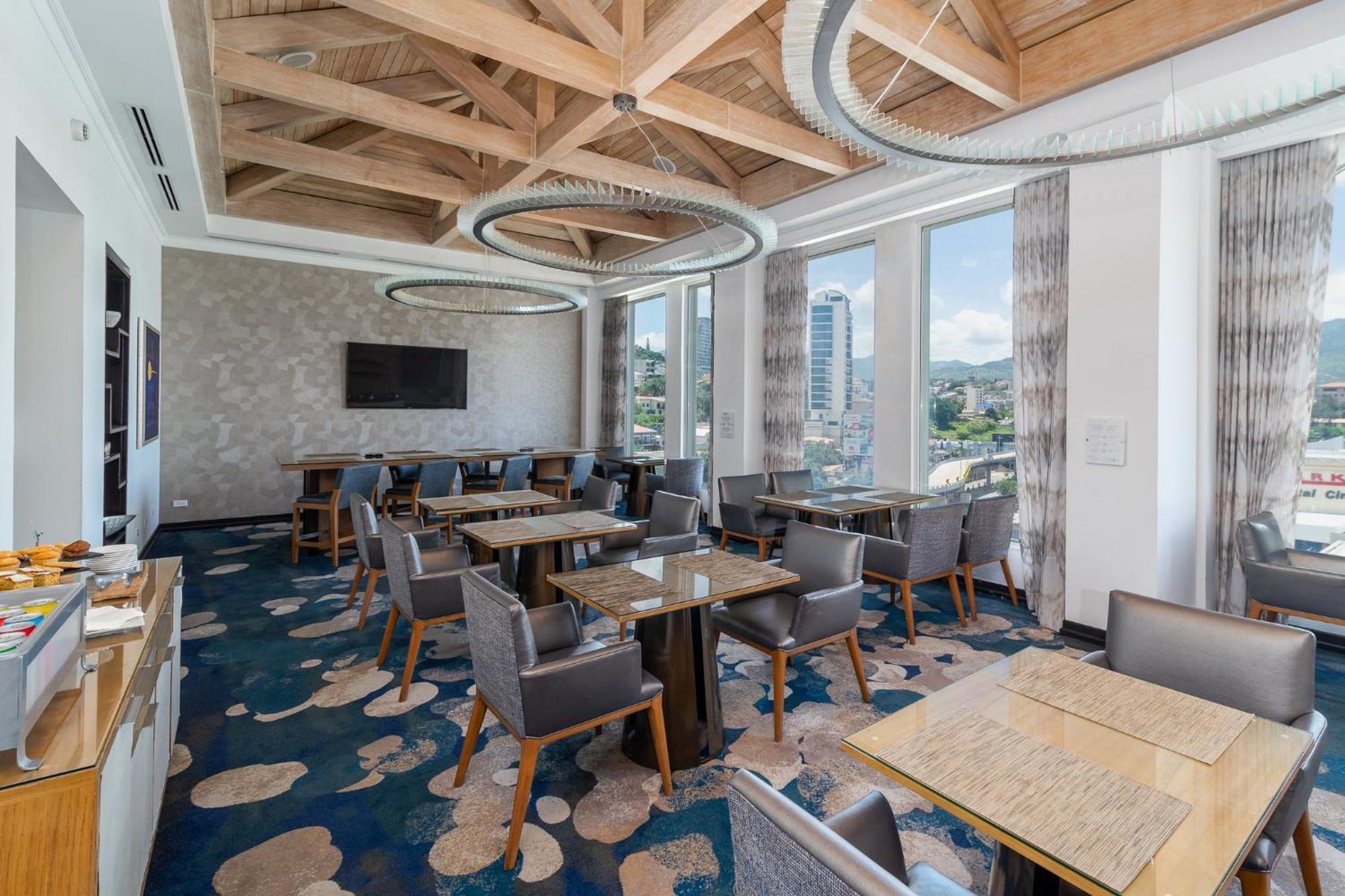 Intercontinental Tegucigalpa At Multiplaza Mall By Ihg Exterior foto
